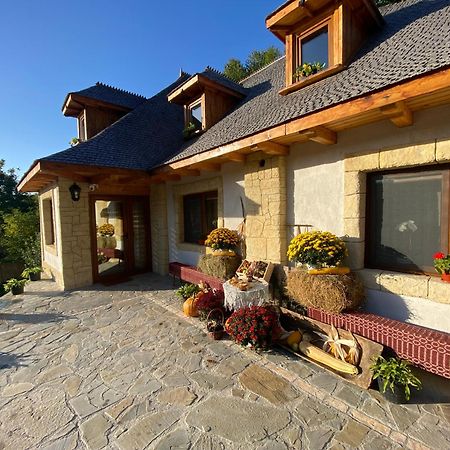 فيلا Casa Cu Sindrila Vălenii de Munte المظهر الخارجي الصورة