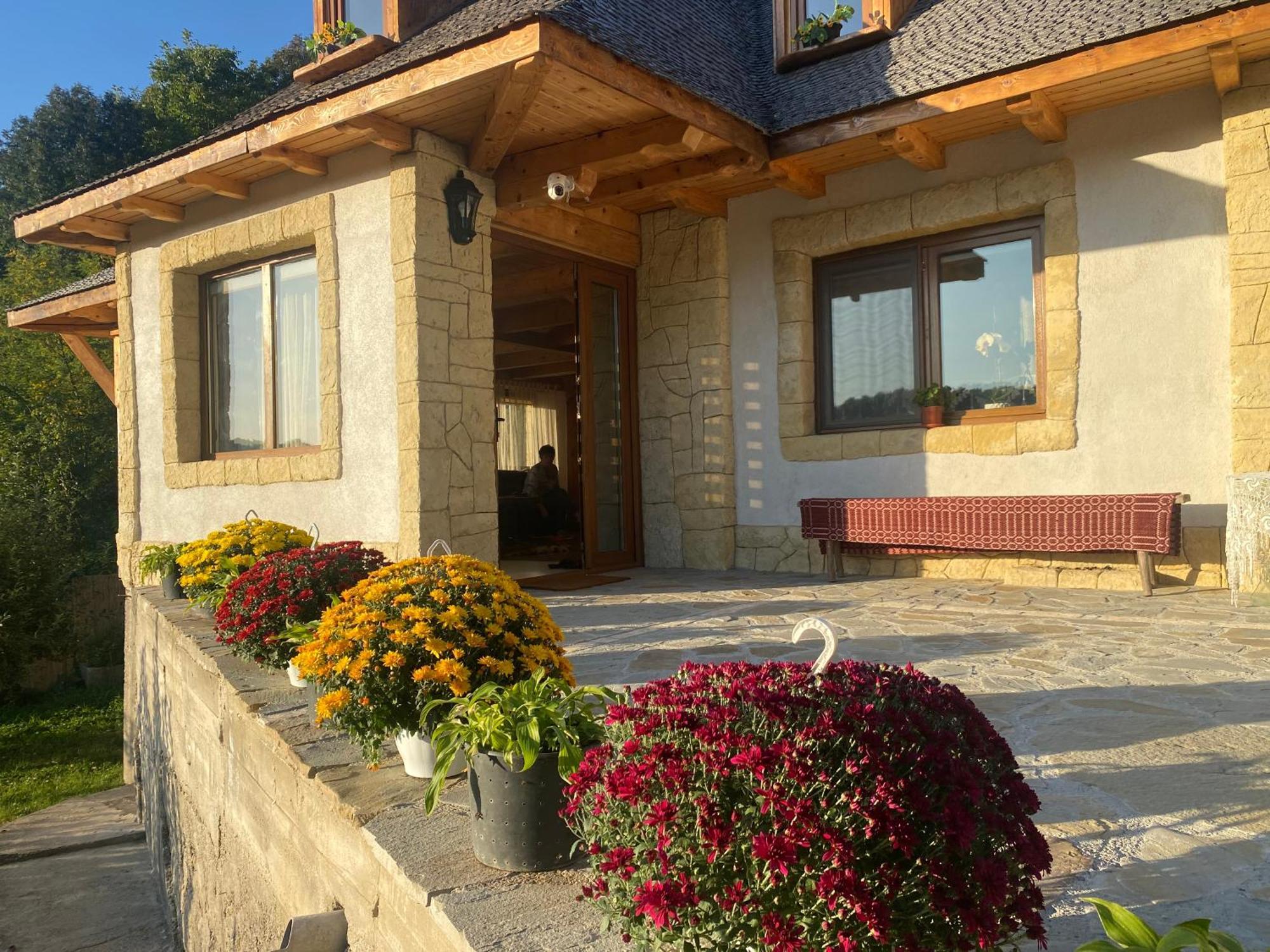 فيلا Casa Cu Sindrila Vălenii de Munte المظهر الخارجي الصورة