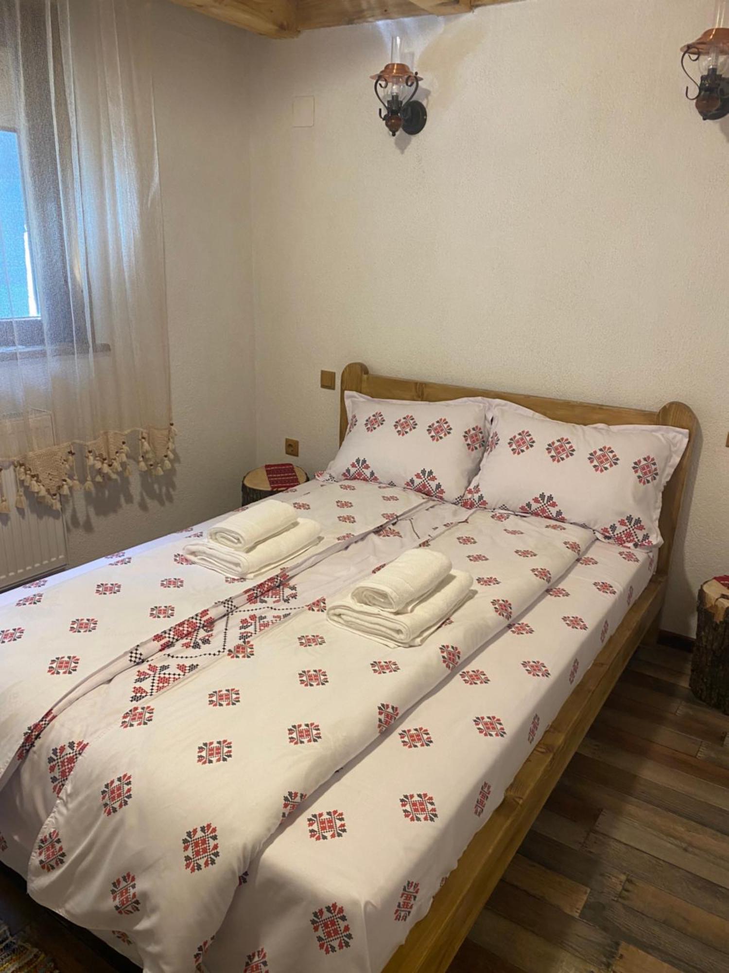 فيلا Casa Cu Sindrila Vălenii de Munte المظهر الخارجي الصورة