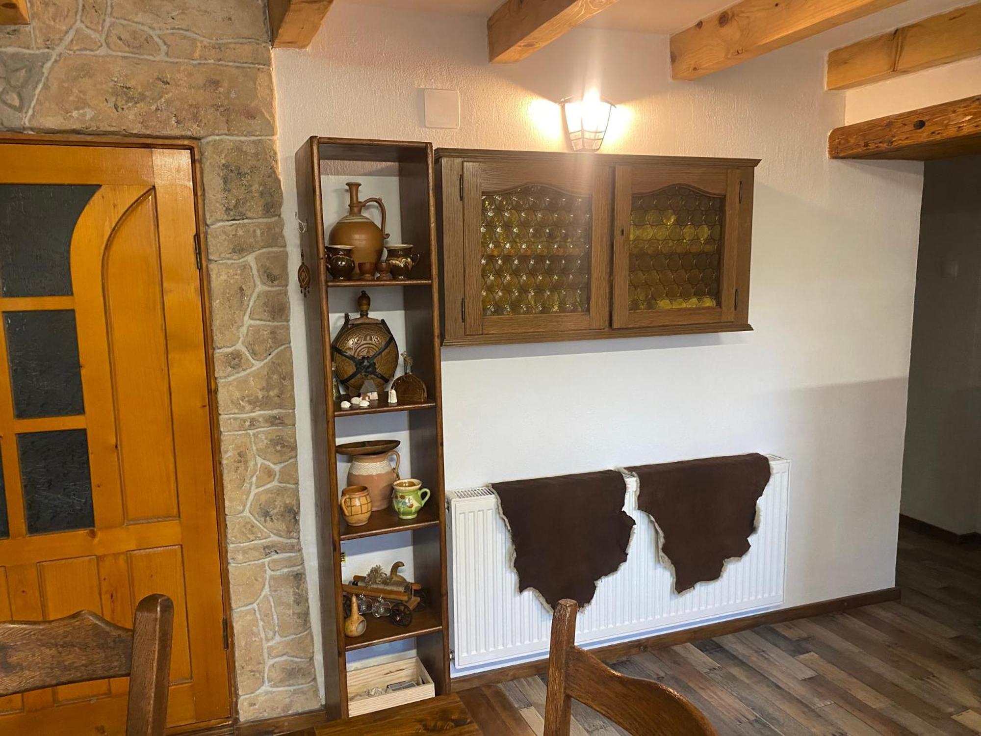فيلا Casa Cu Sindrila Vălenii de Munte المظهر الخارجي الصورة