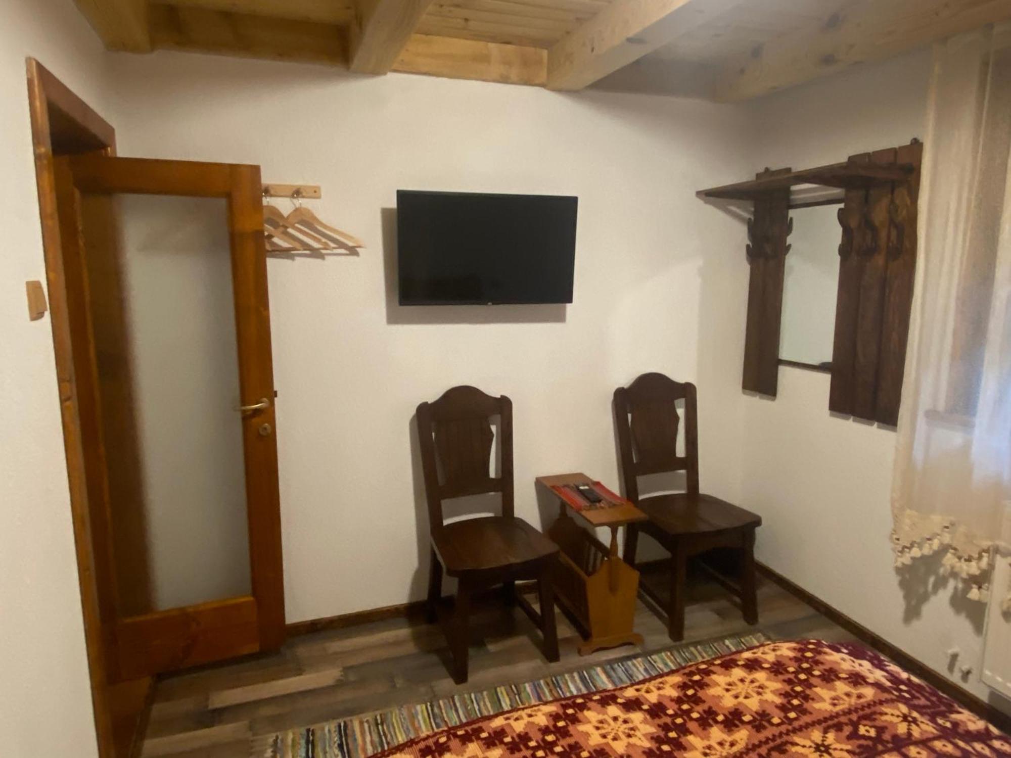 فيلا Casa Cu Sindrila Vălenii de Munte المظهر الخارجي الصورة