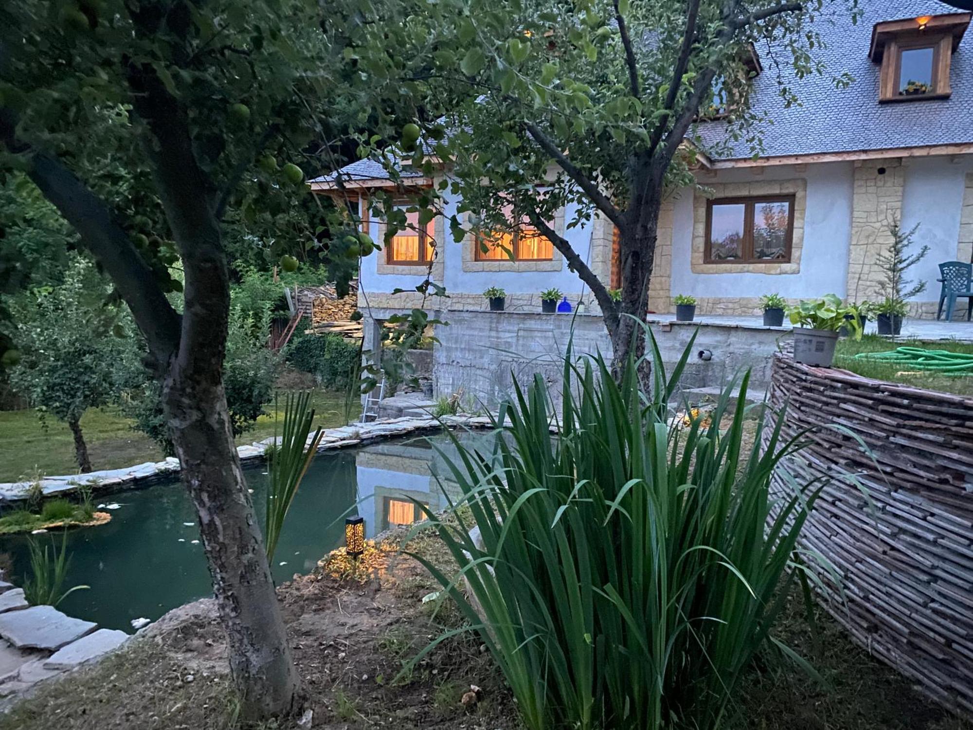 فيلا Casa Cu Sindrila Vălenii de Munte المظهر الخارجي الصورة